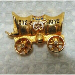Western Vintage Gold tone Covered Wagon Shriner Masonic 1872 1972 Rhinestone Pin